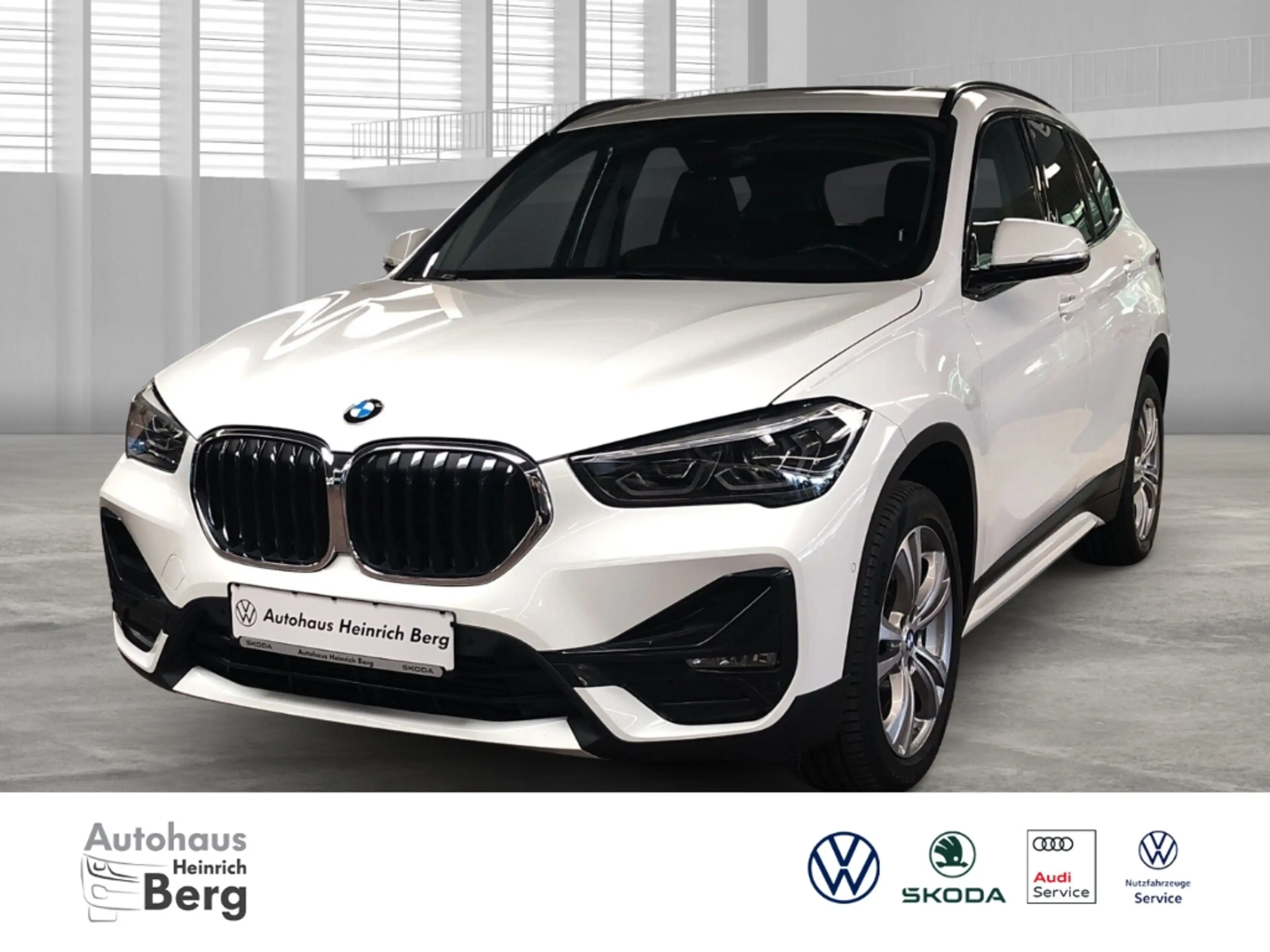 BMW X1 xDrive 20 d Sport Line HUD AD AHK-abnehmbar El. Pa