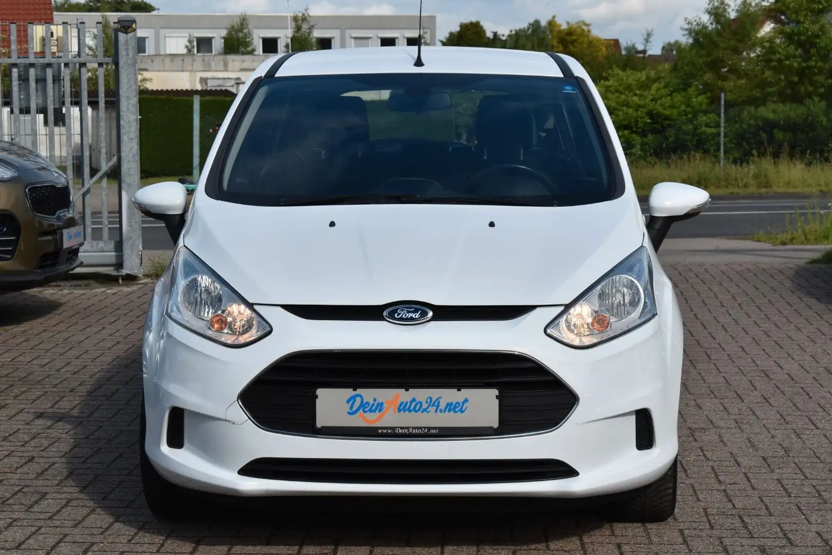 Ford B-Max Trend 1.4 |2.Hand|TÜV| Klima| El.FH|BC|USB Wit - 2