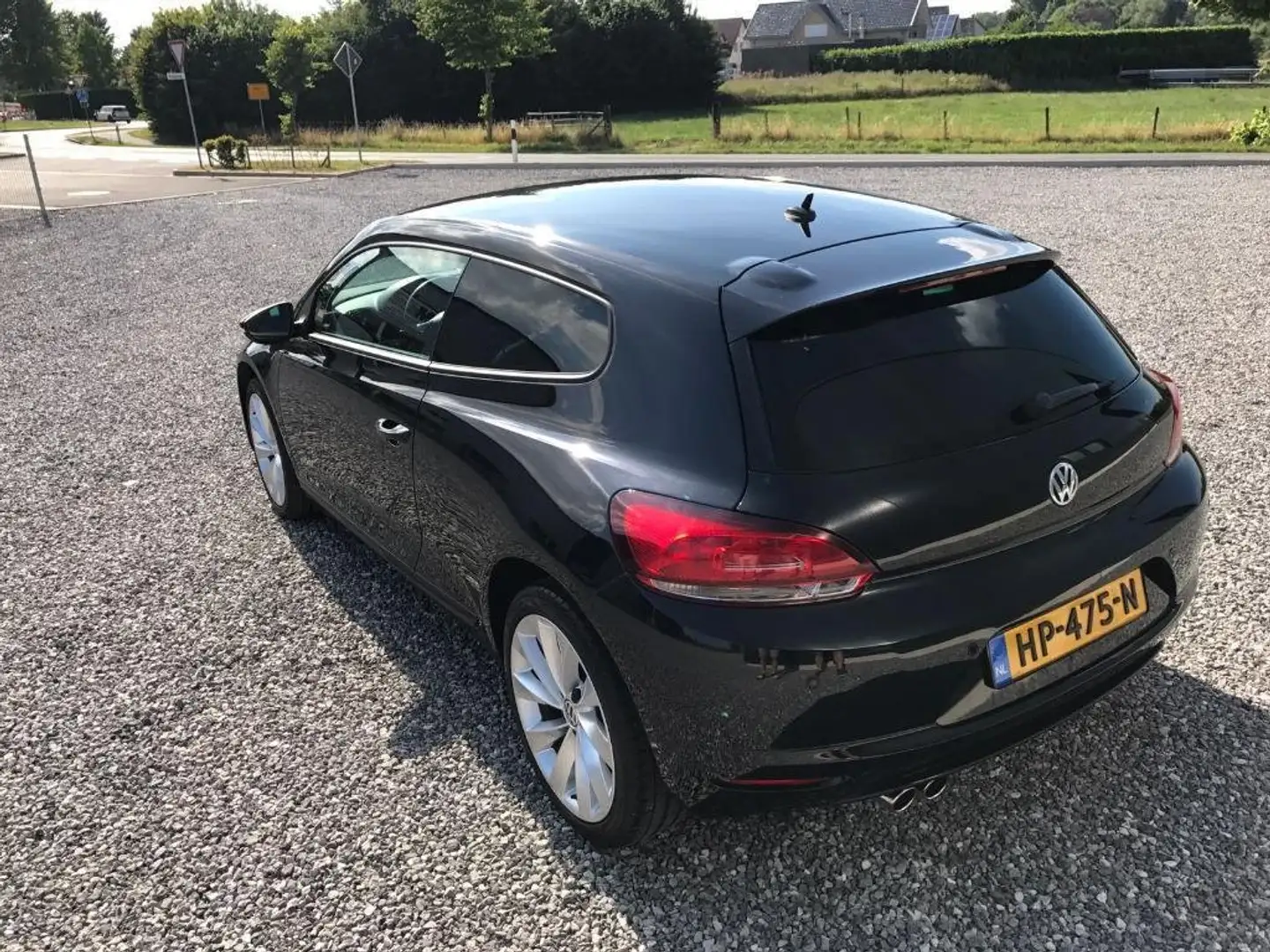 Volkswagen Scirocco 1.4 TSI Zwart - 1