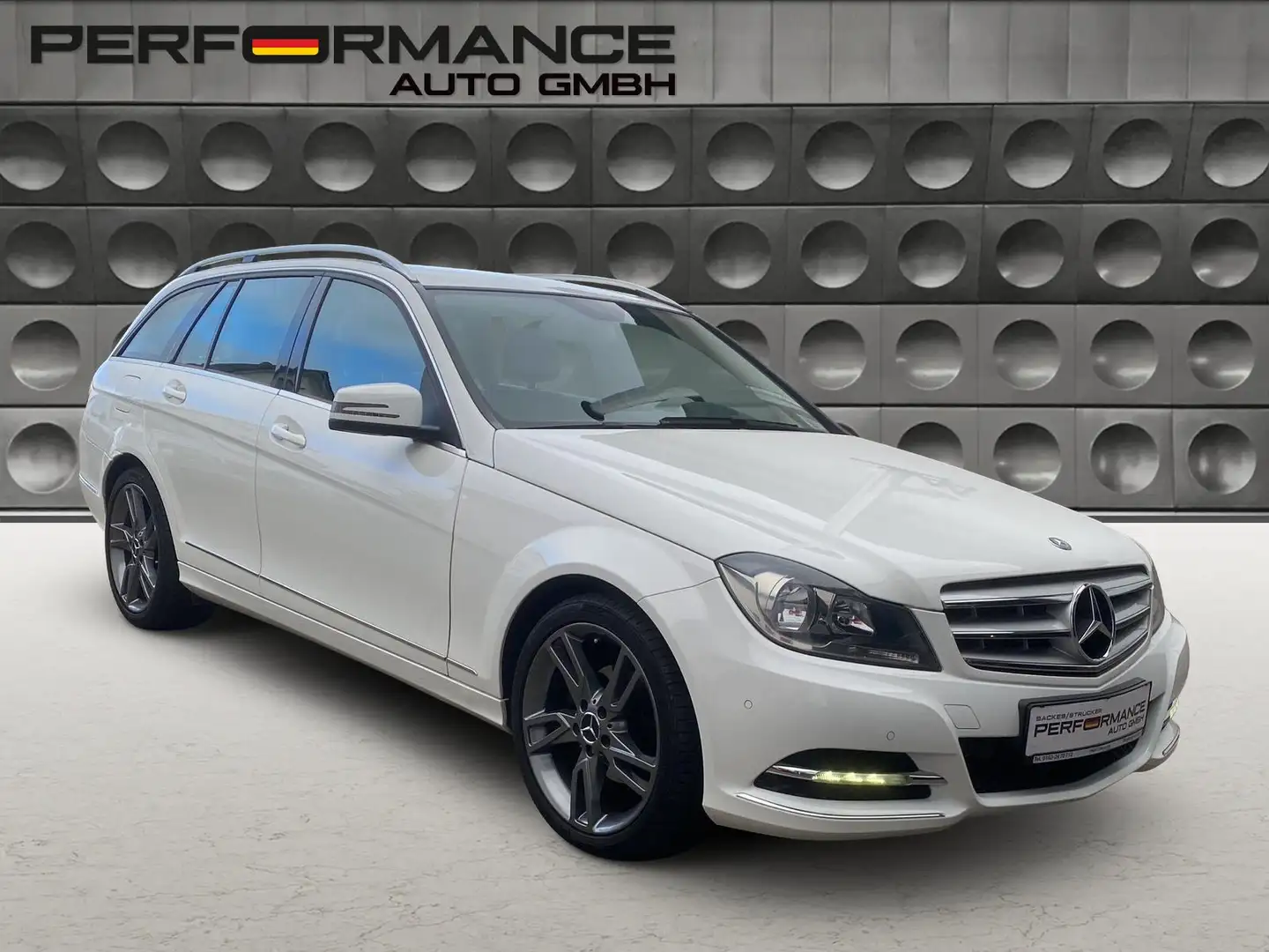 Mercedes-Benz C 180 Automatik Teilleder Navi Sitzh LED Bianco - 1