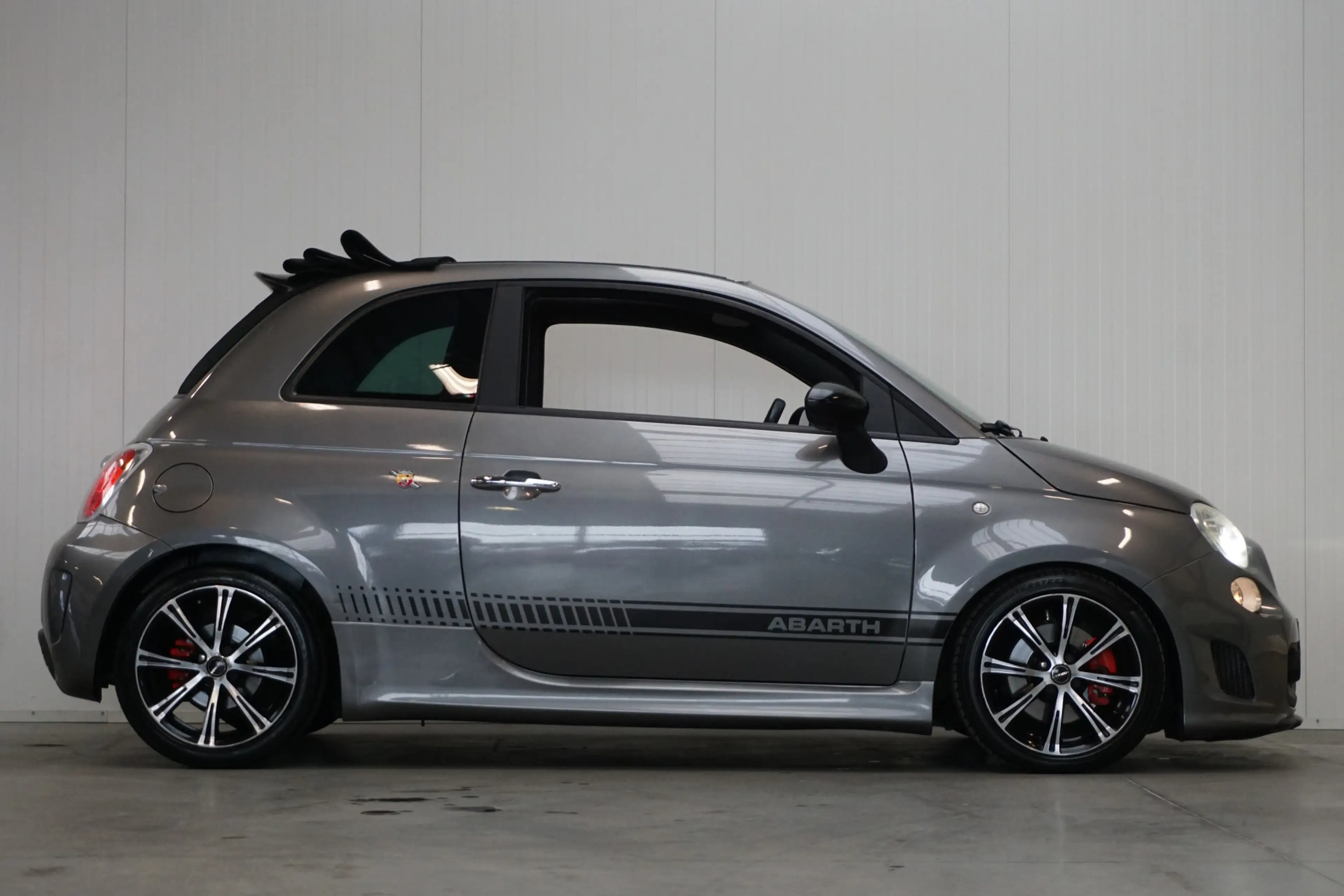 Fiat 500C Abarth 1.4-16V 140 PK! AUTOMAAT! CABRIO! BOM VOL! — photo 17