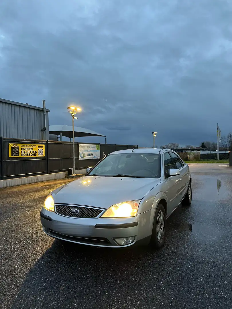 Ford Mondeo 2.0 TDCi - 130 Ghia 5-Tronic A - 2