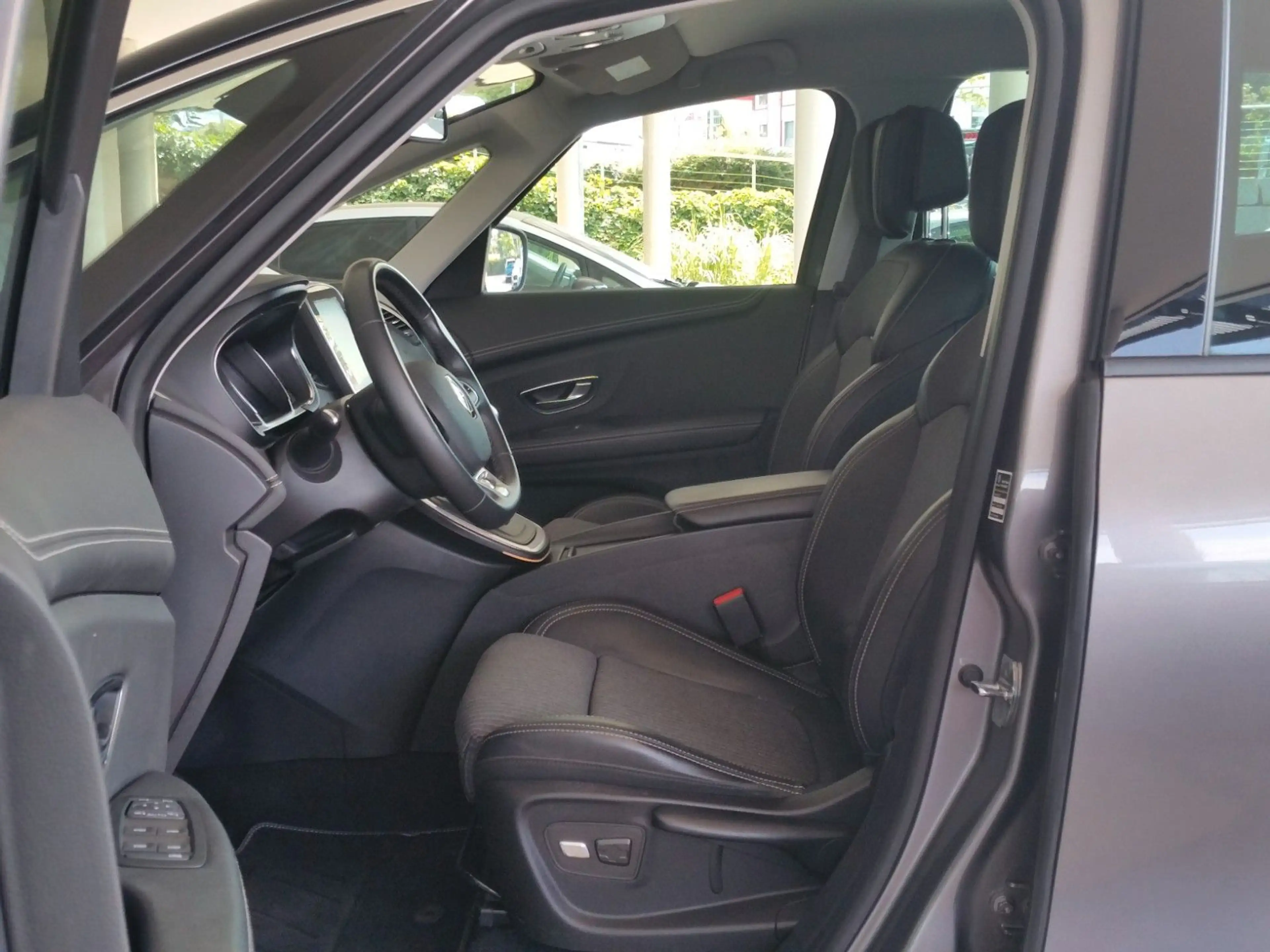 Renault Scenic IV Grand Techno 7-Sitzer Navi Kamera 1.Ha — photo 5