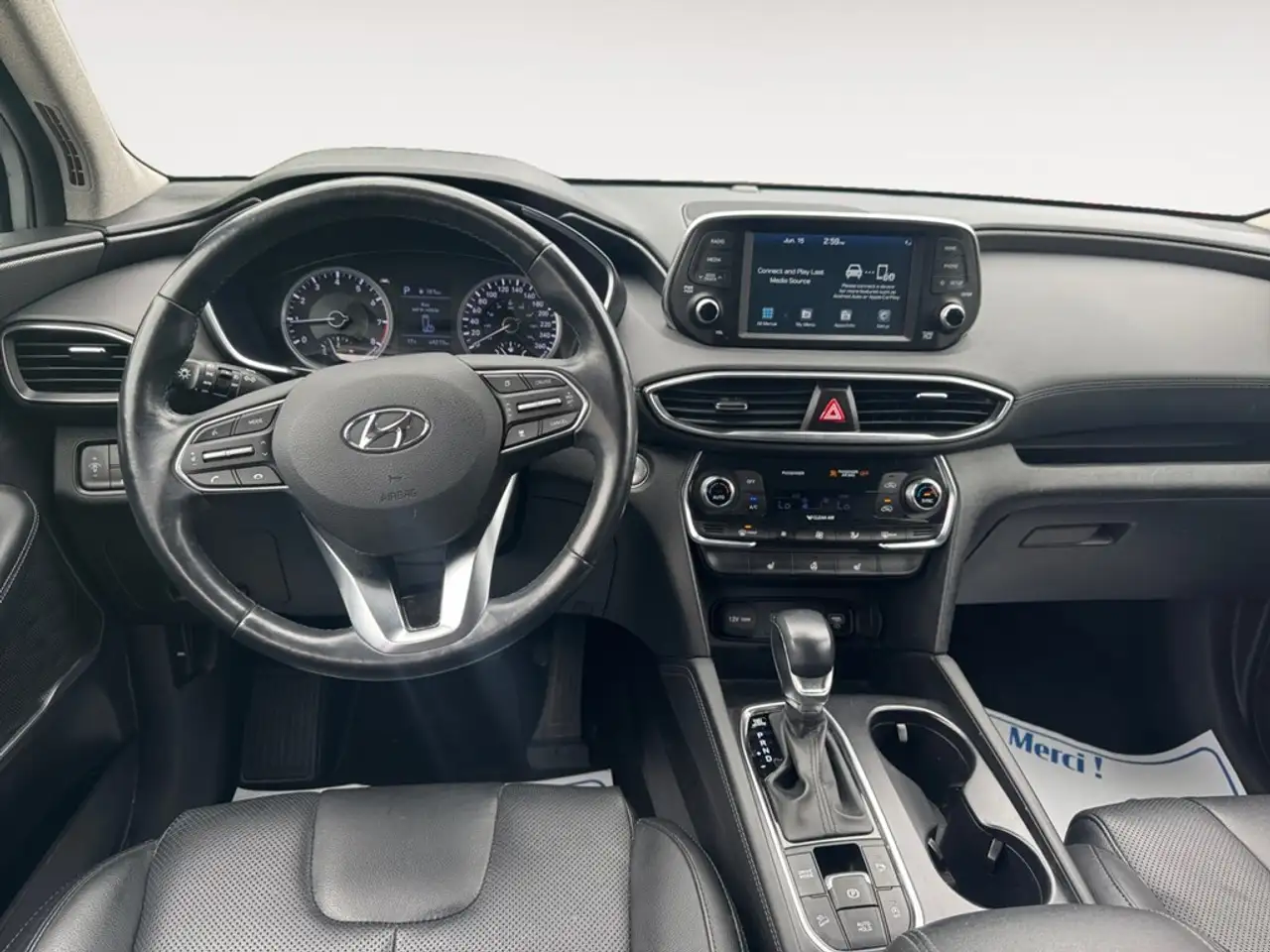 Hyundai SANTA FE photo Hyundai SANTA FE