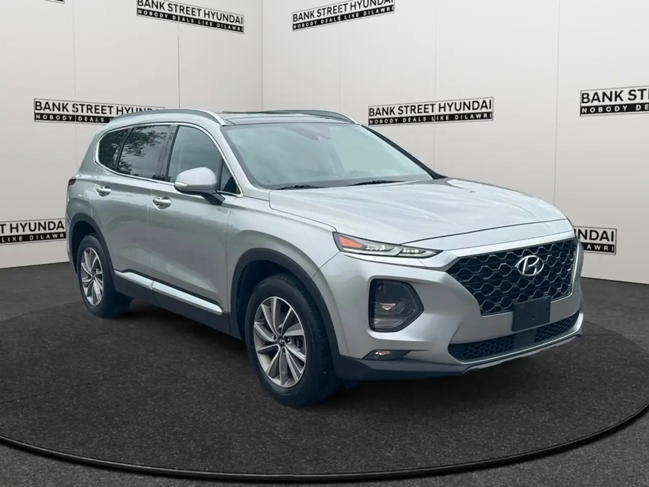 Hyundai SANTA FE photo Hyundai SANTA FE
