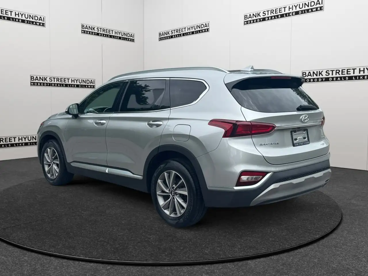 Hyundai SANTA FE photo Hyundai SANTA FE