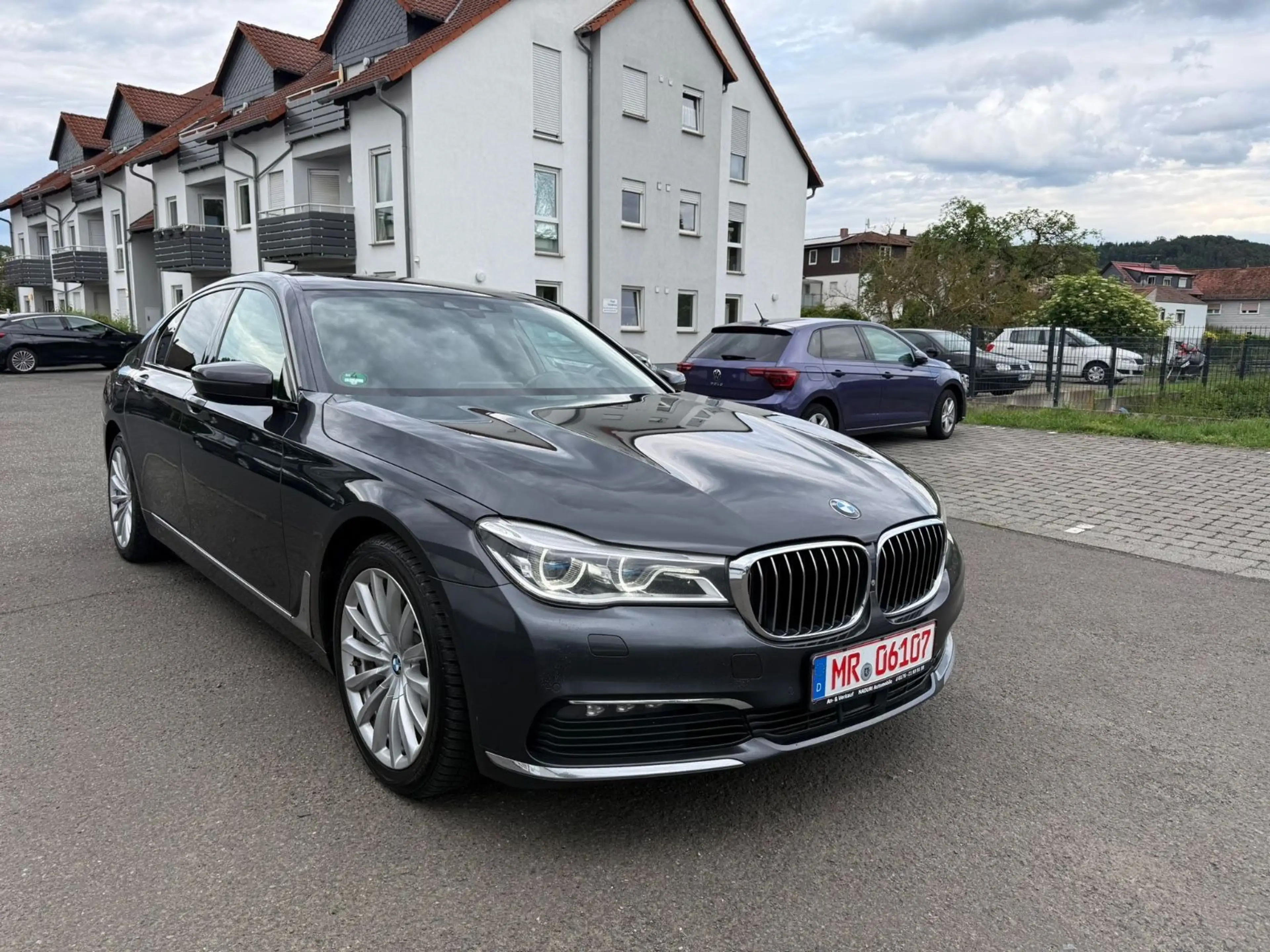 BMW 740 7 740 d xDrive — photo 6