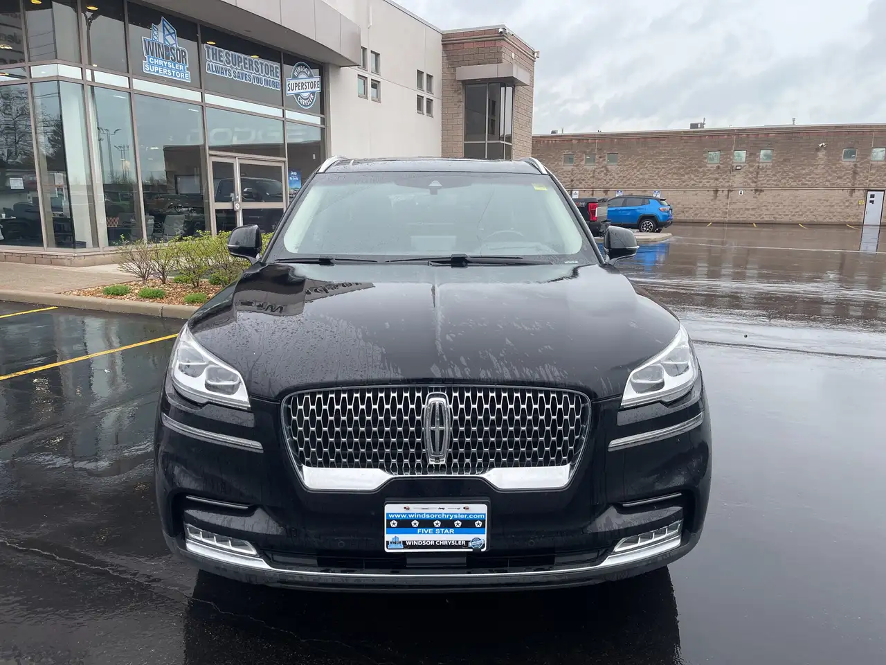 Lincoln Aviator снимка Lincoln Aviator
