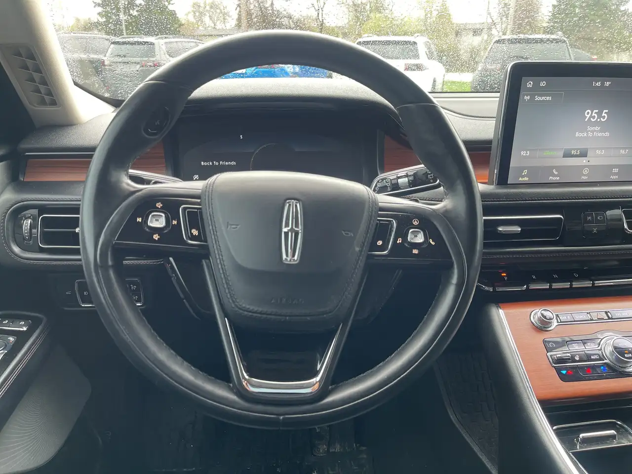 Lincoln Aviator снимка Lincoln Aviator