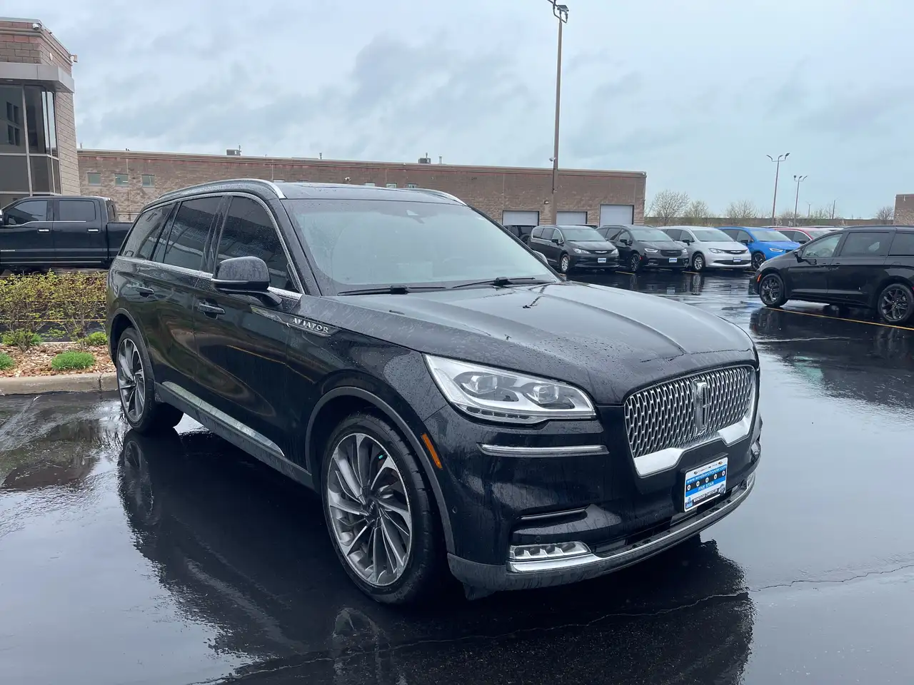 Lincoln Aviator снимка Lincoln Aviator