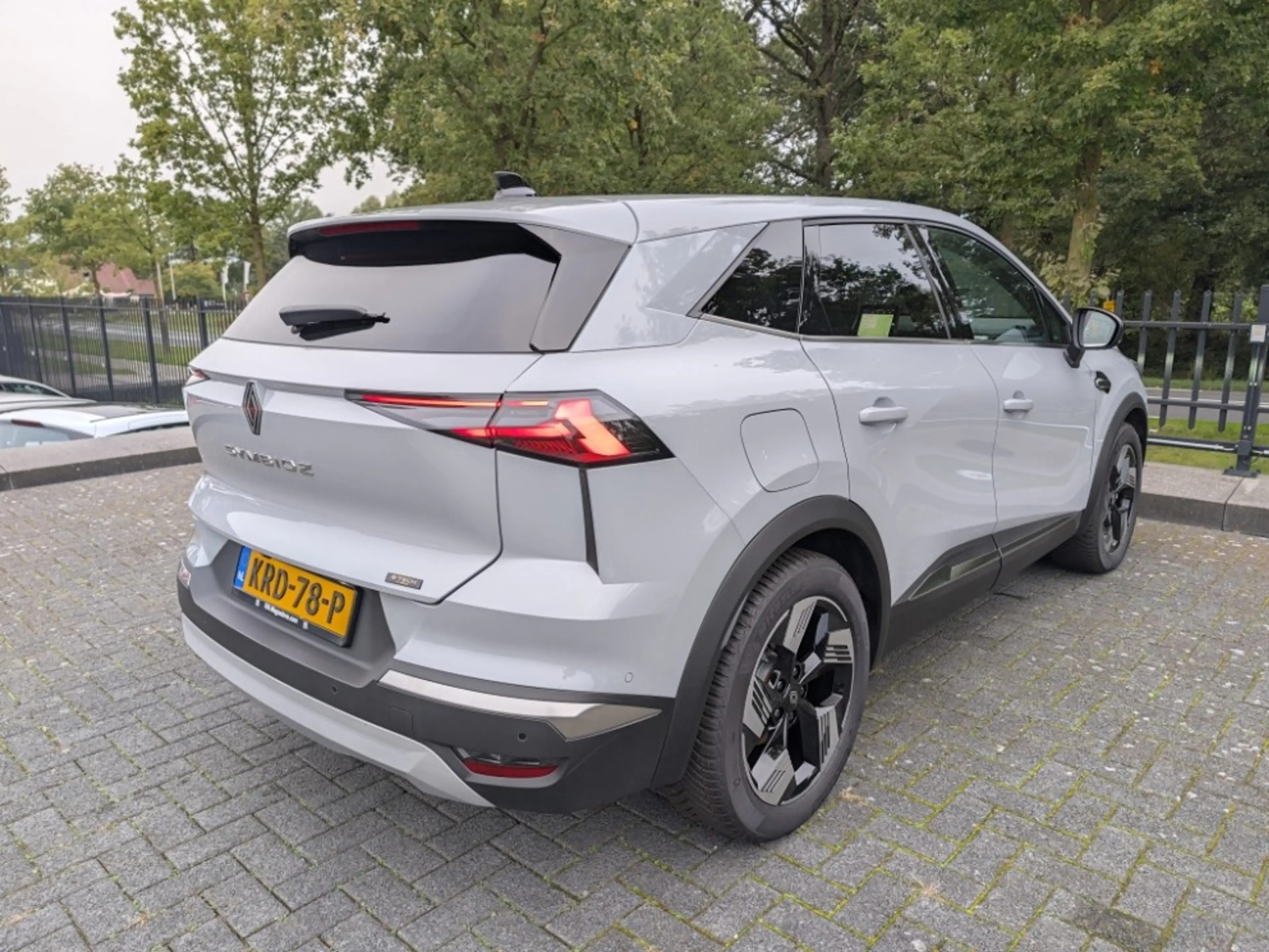 Renault Symbioz 1.8 E-Tech Hybrid | Stuur- stoelverw. | ACC | Navi — photo 3
