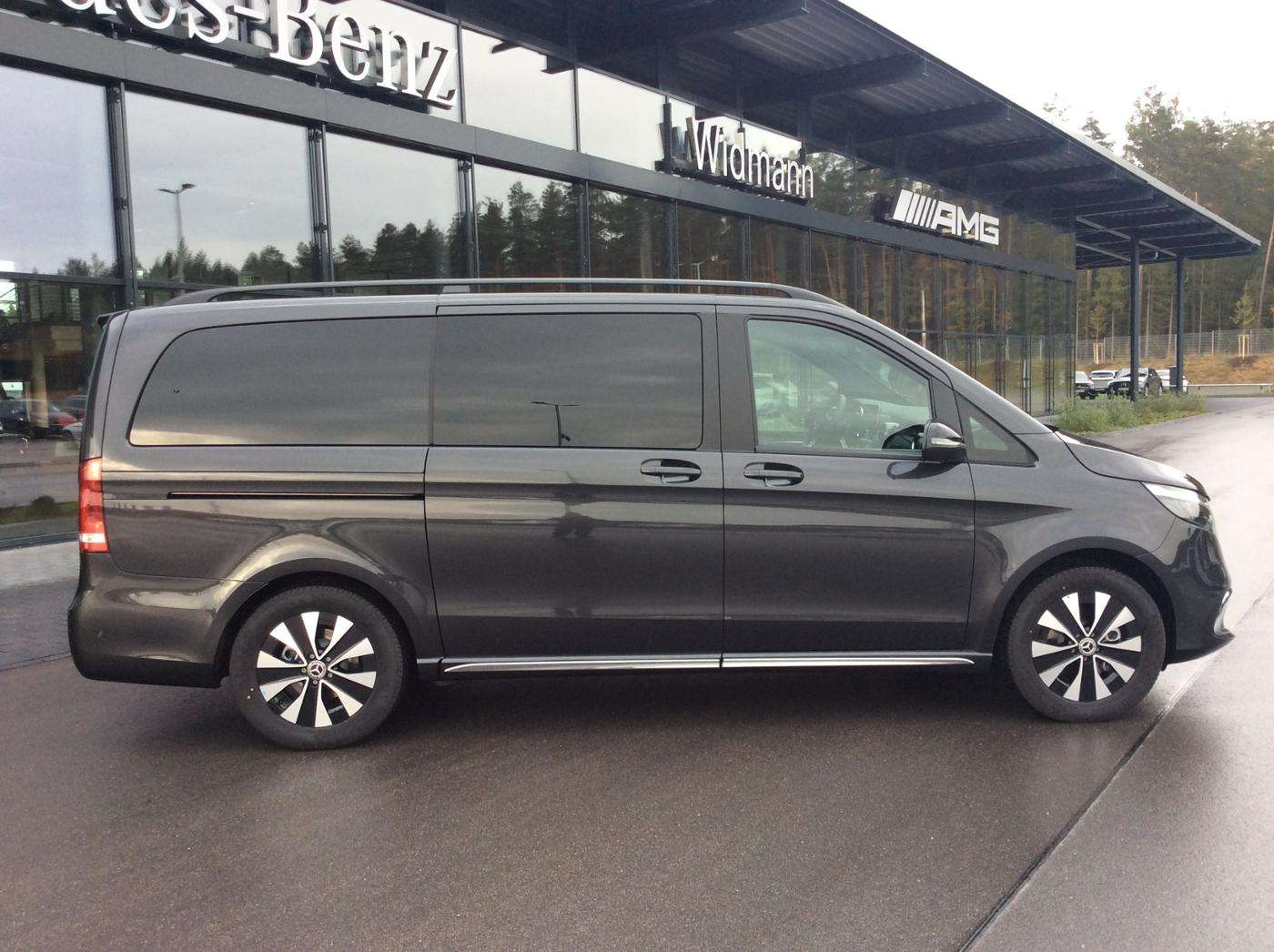 Mercedes-Benz EQV 300