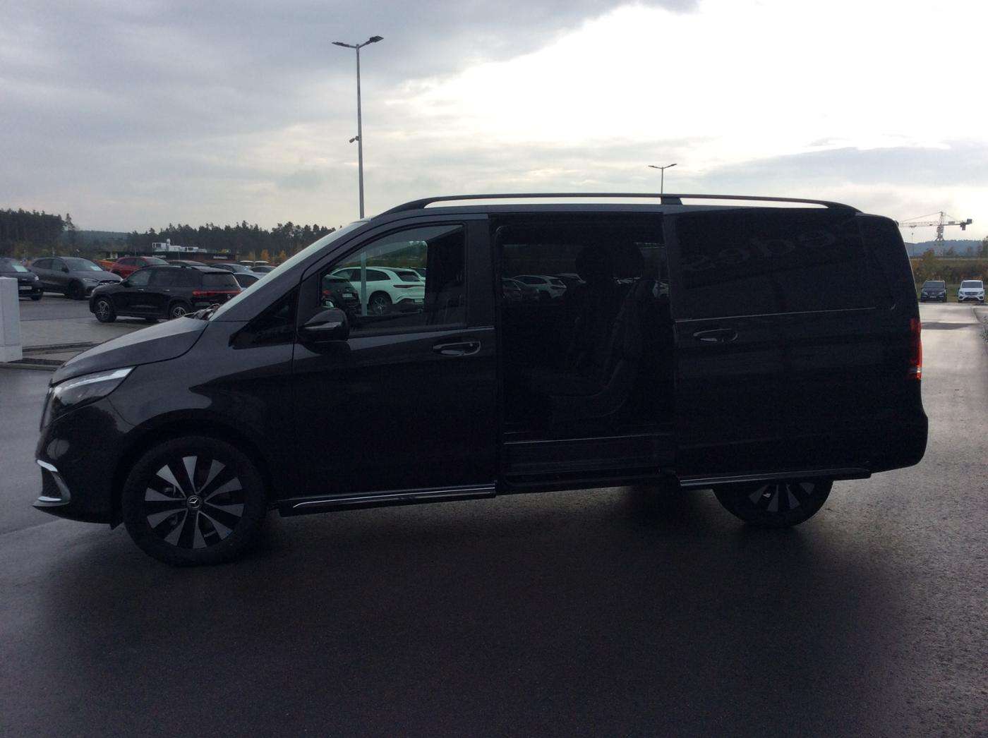 Mercedes-Benz EQV 300
