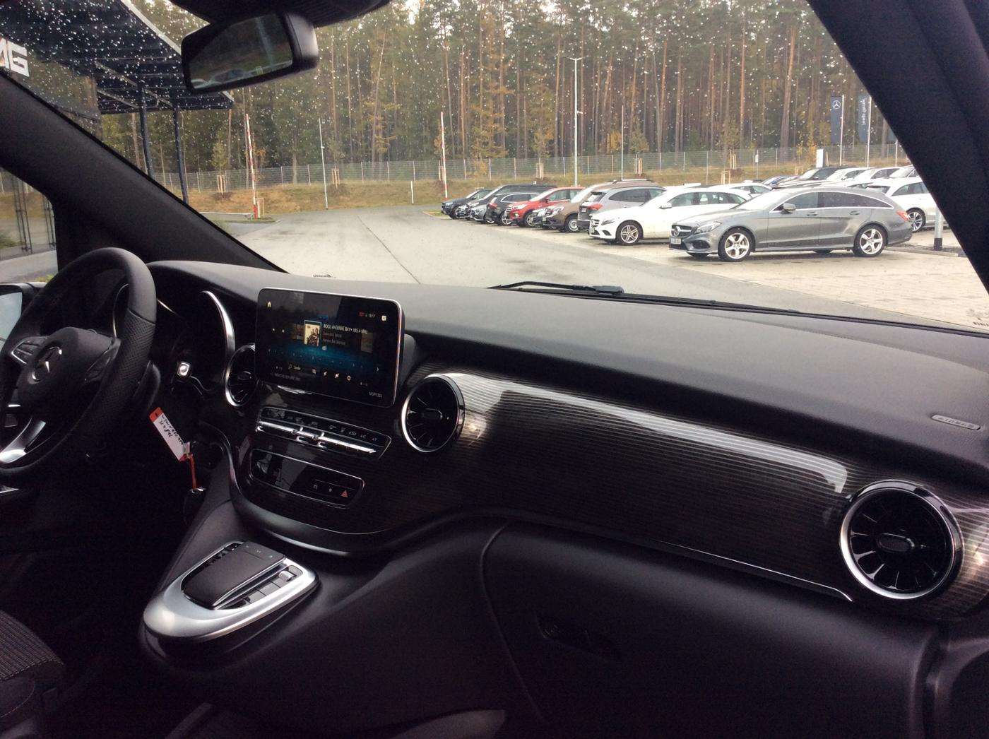 Mercedes-Benz EQV 300