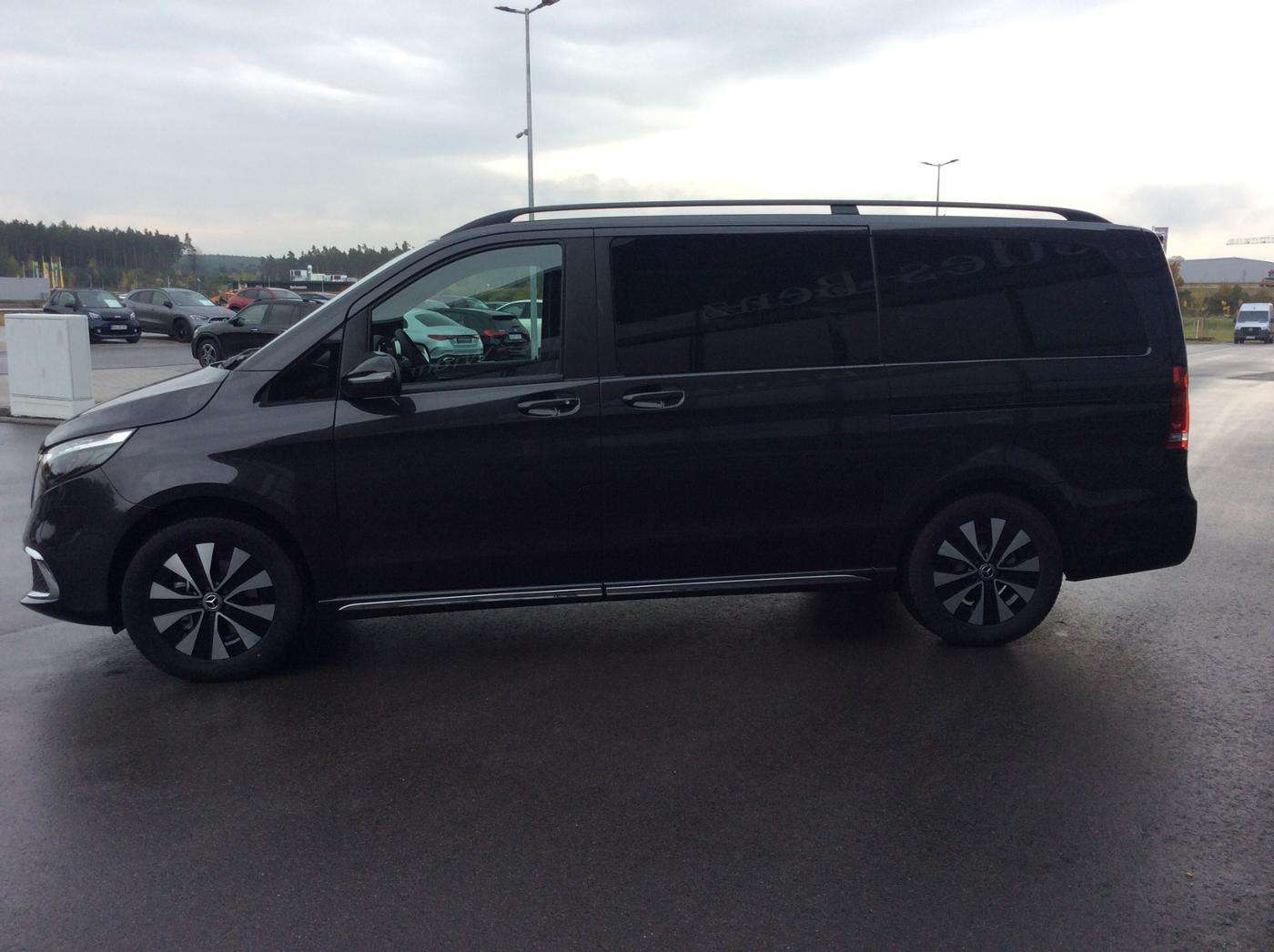 Mercedes-Benz EQV 300