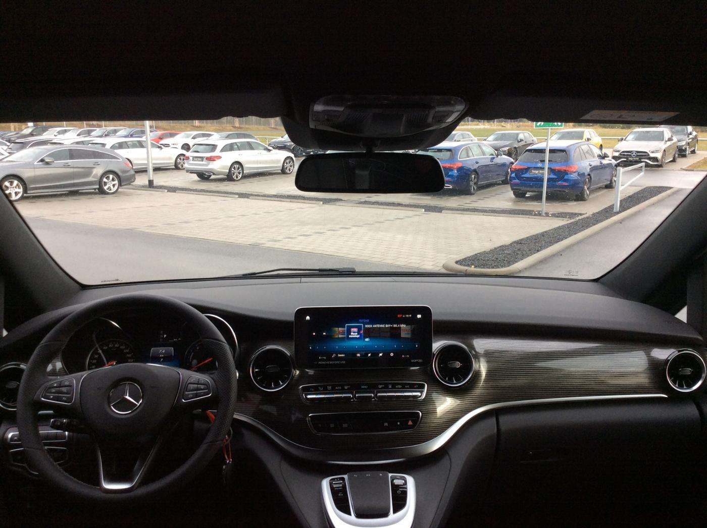 Mercedes-Benz EQV 300