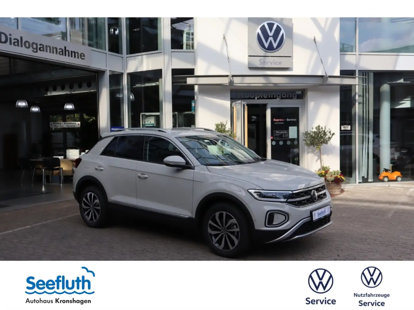 Volkswagen T-Roc 1.5 DSG IQ-Matrix Winterpaket RFK Style Grau - 1