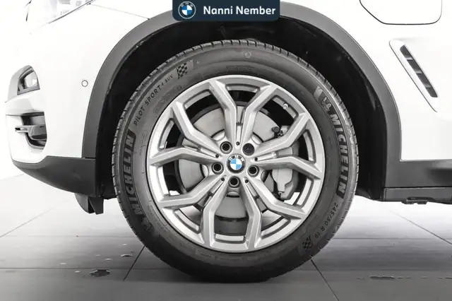 BMW X3 view 7