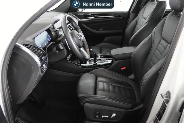 BMW X3 view 14