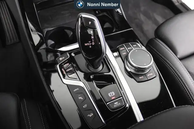 BMW X3 view 13