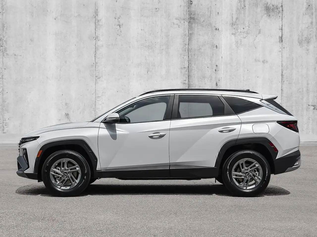 Hyundai TUCSON photo Hyundai TUCSON