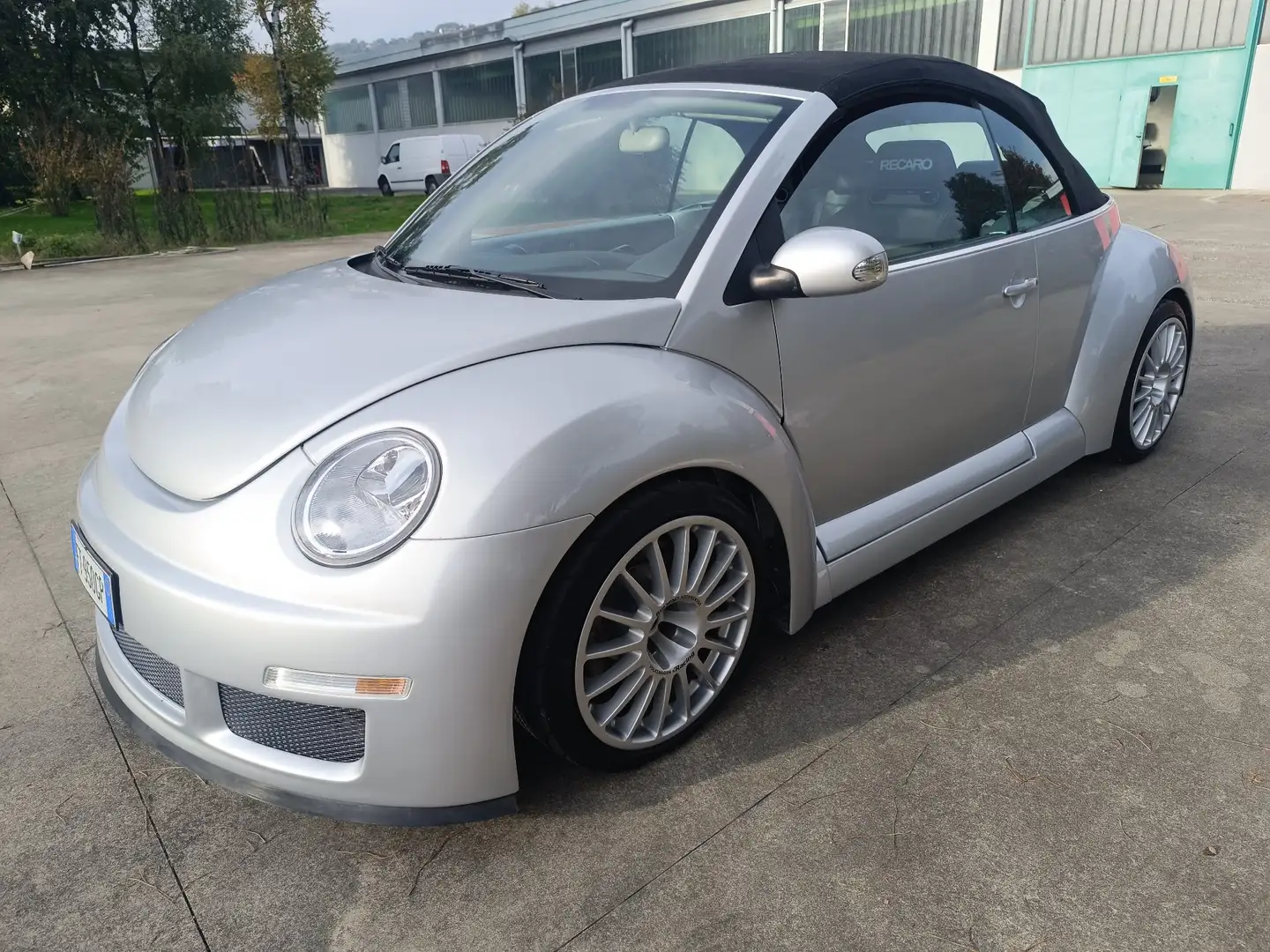Volkswagen New Beetle Cabrio 1.9 tdi 100cv - 1