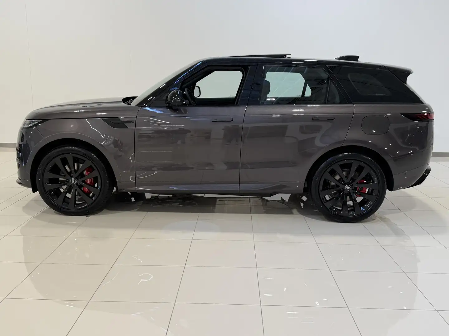 Land Rover Range Rover Sport 3.0 P460e Dynamic SE PHEV Direct leverbaar Grigio - 2
