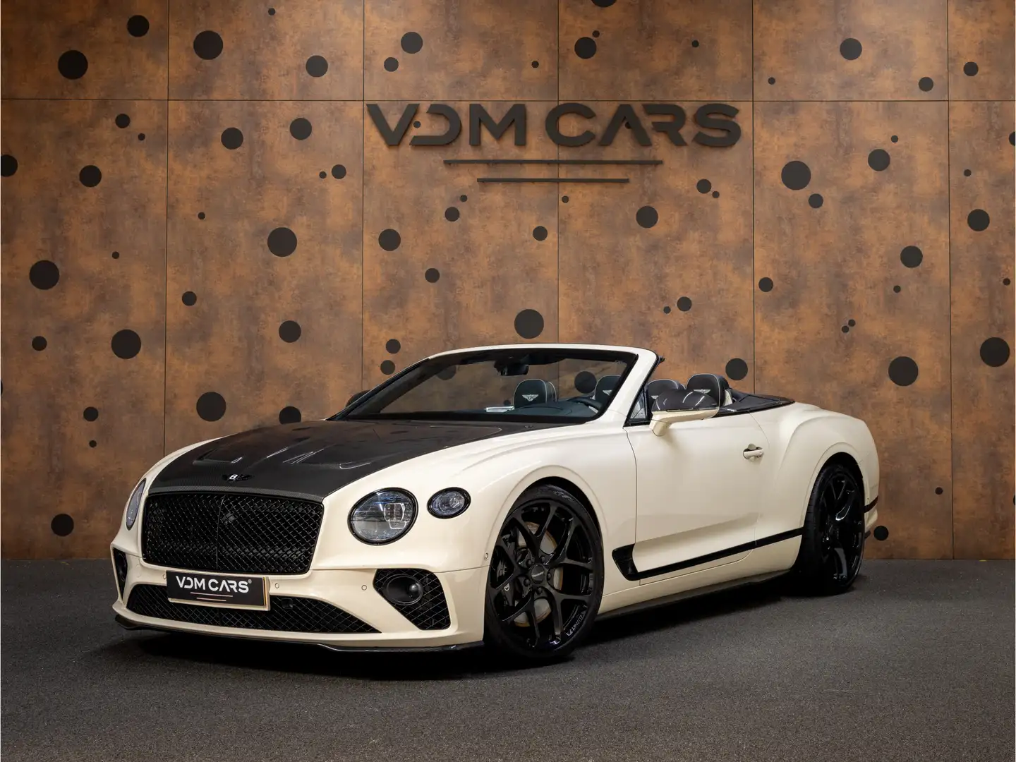 Bentley Continental GTC 4.0 V8 Mulliner | MANSORY | Carbon | Blackline | T Fehér - 1