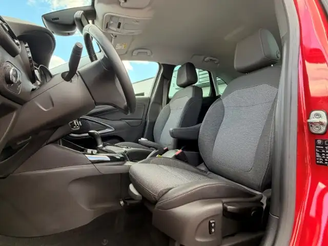 Opel Crossland view 8