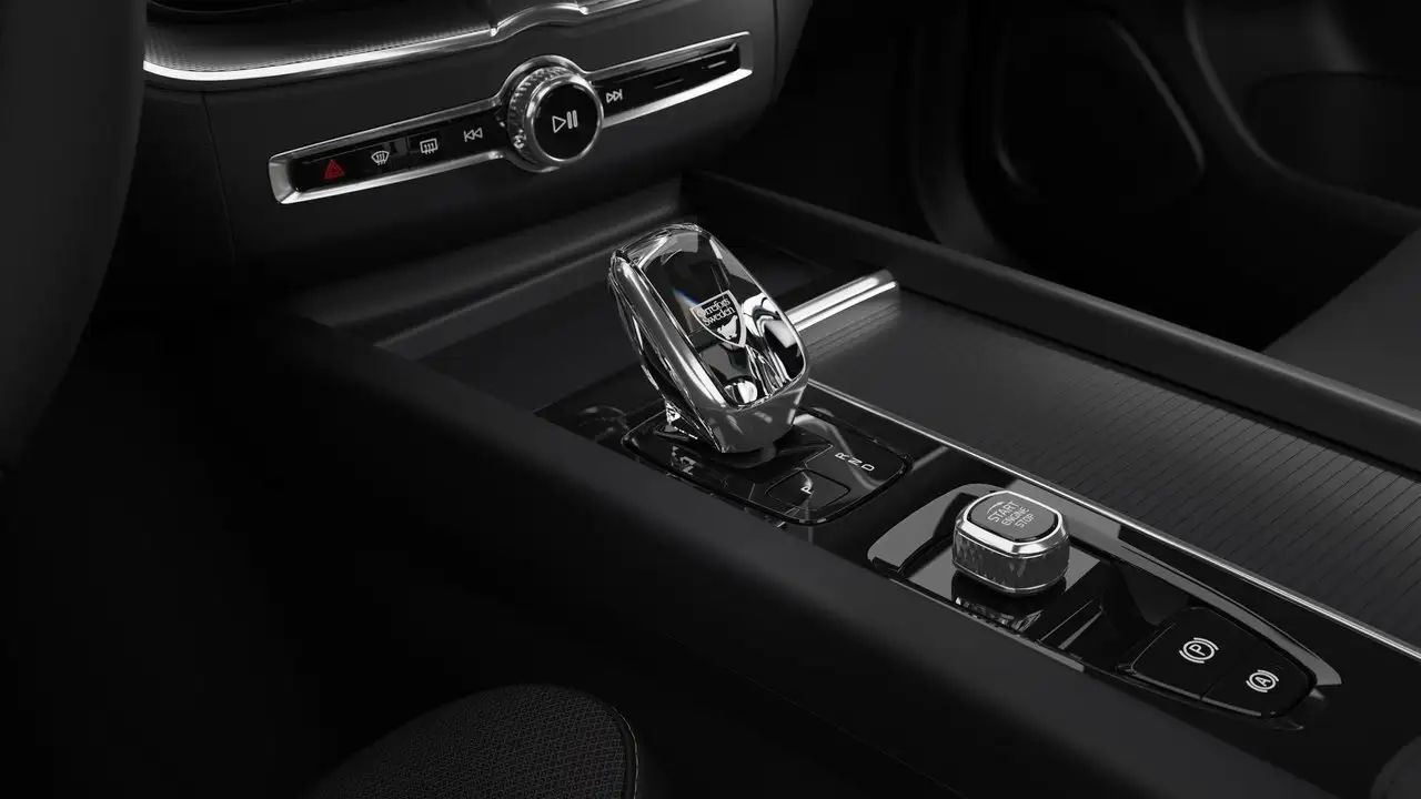 Volvo XC60 снимка Volvo XC60