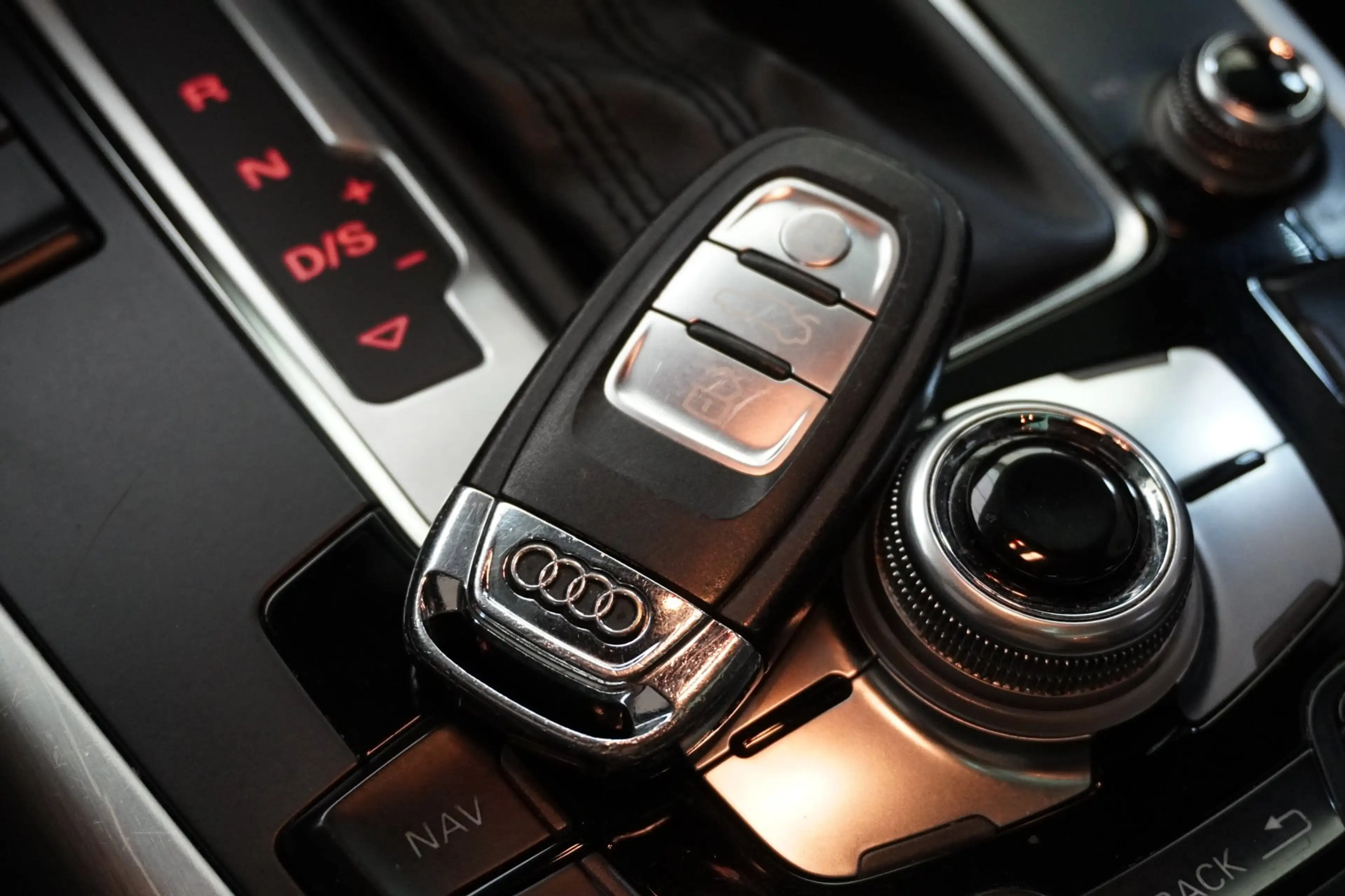Audi A4 Avant 1.8 TFSI S Edition Automaat | Airco | Naviga — photo 26