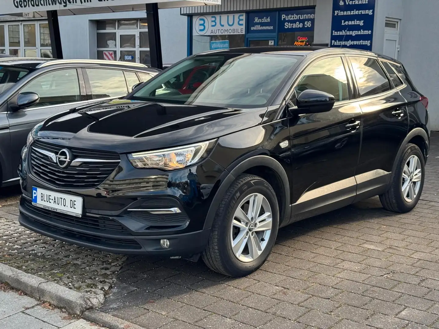 Opel Grandland X 1.5 Diesel Kamera*DAB*SHZ*SR+WR* Schwarz - 1