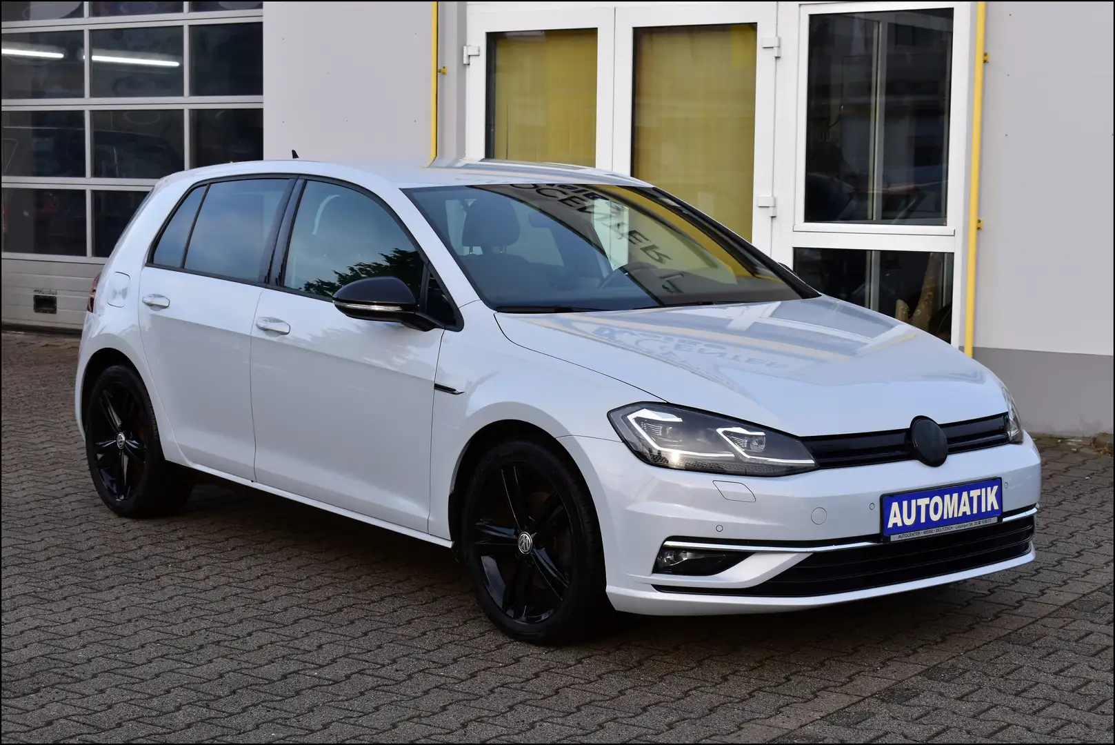 Volkswagen Golf Highline BlueMotion Grau - 2