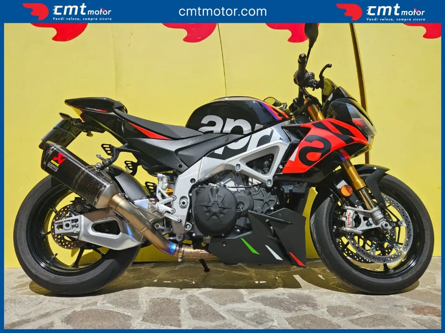 Aprilia Tuono 1100 V4 Factory - 1