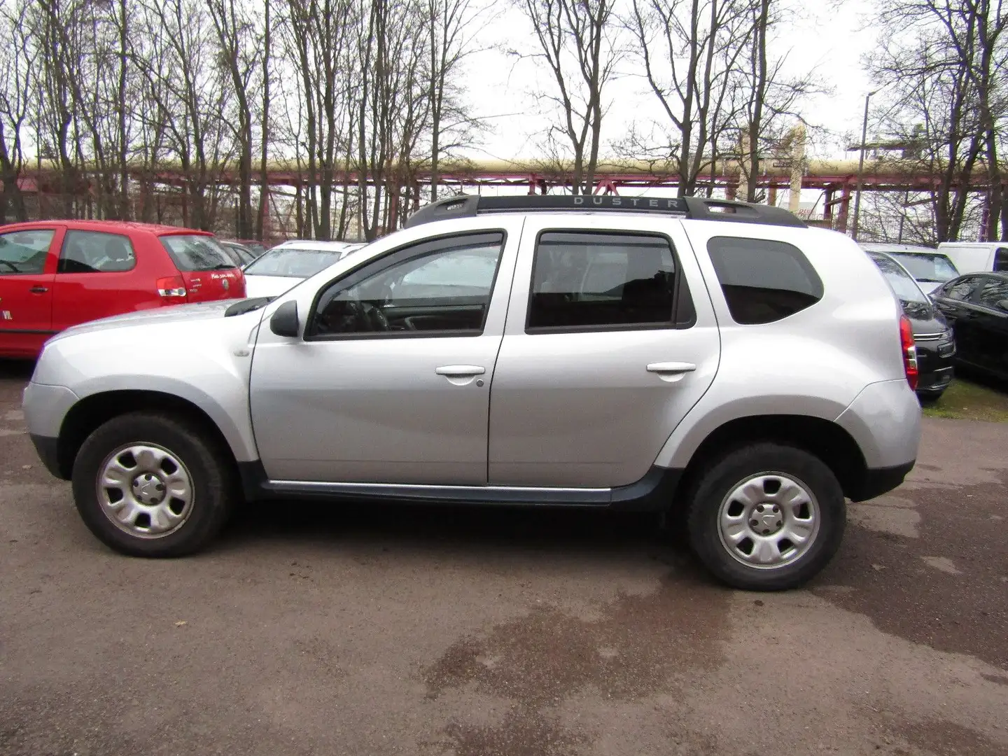 Dacia Duster I Laureate 4x2 TÜV08/25 TOUCHSCREEN Gris - 1