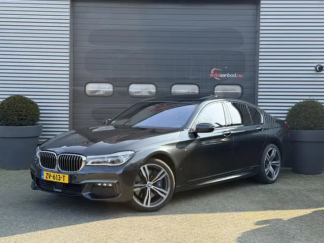 BMW 750 7-serie 750i xDrive High Executive M-Sport | Panor