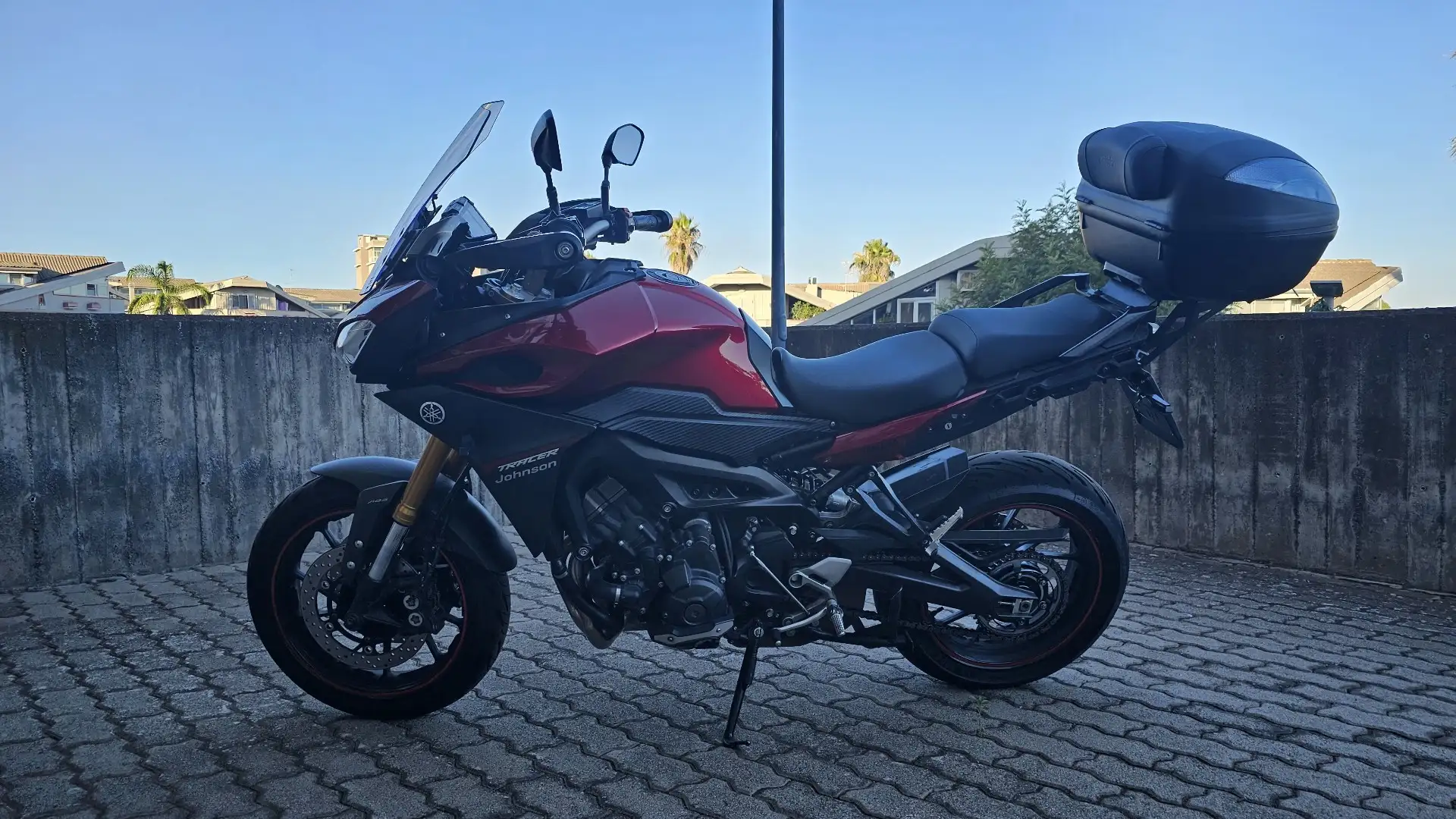 Yamaha Tracer 900 Rouge - 1