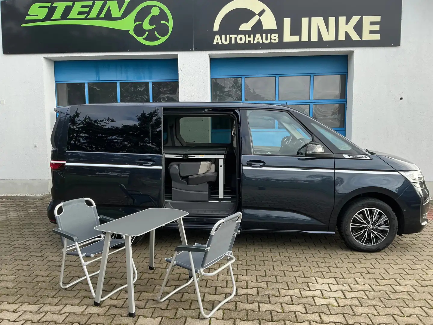 Volkswagen T7 Multivan Multivan 2,0 TDI LÜ Style Leder Massage Bett Blau - 1
