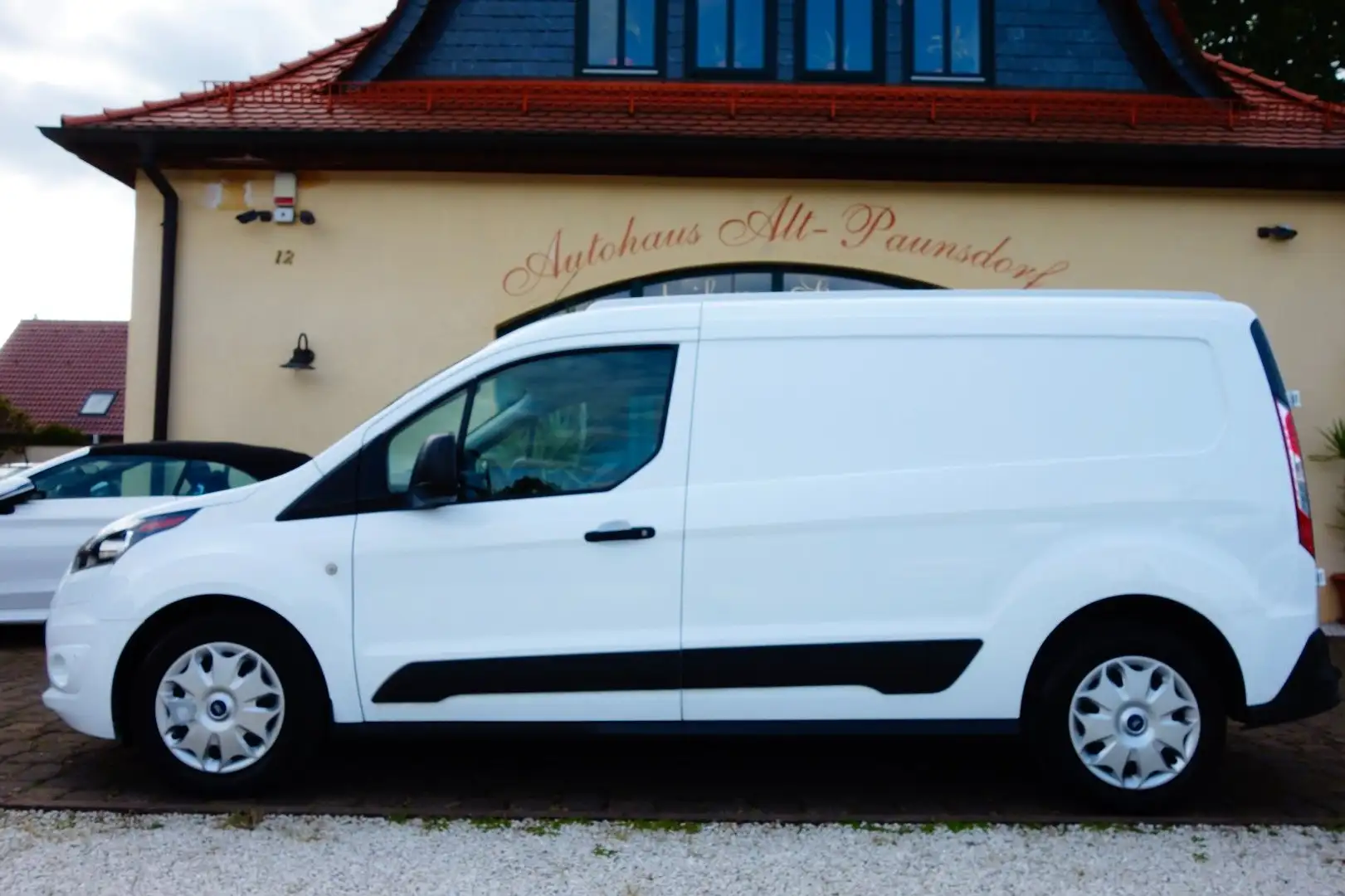 Ford Transit Connect L2 1,5TDCi,Navi,Camera,PDC,SH Weiß - 2
