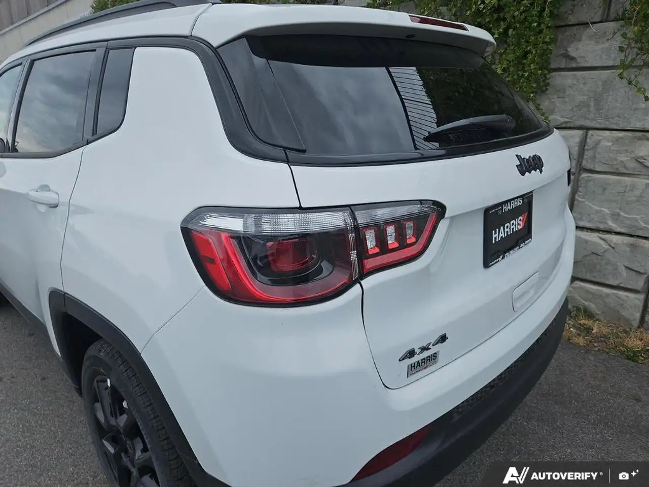 Jeep Compass photo Jeep Compass