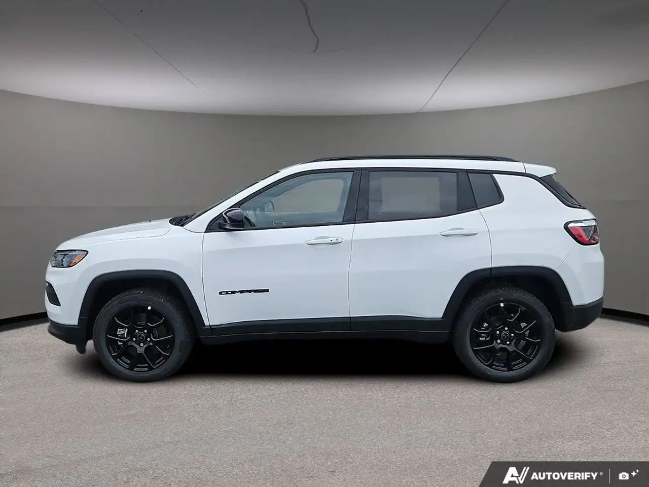 Jeep Compass photo Jeep Compass