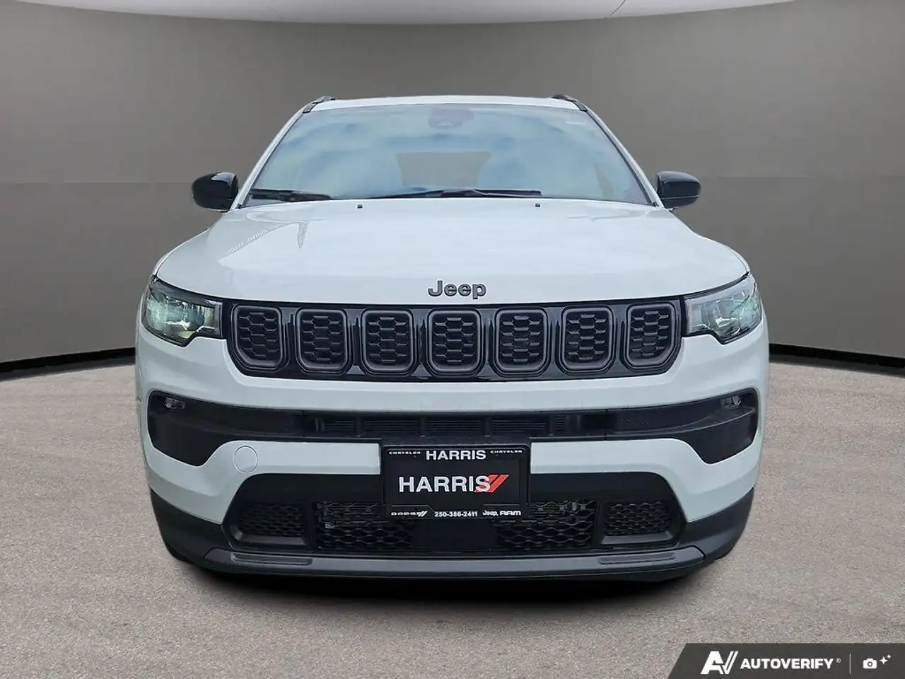 Jeep Compass photo Jeep Compass