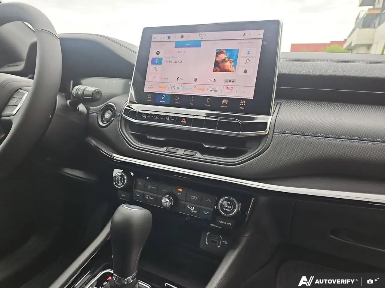 Jeep Compass photo Jeep Compass
