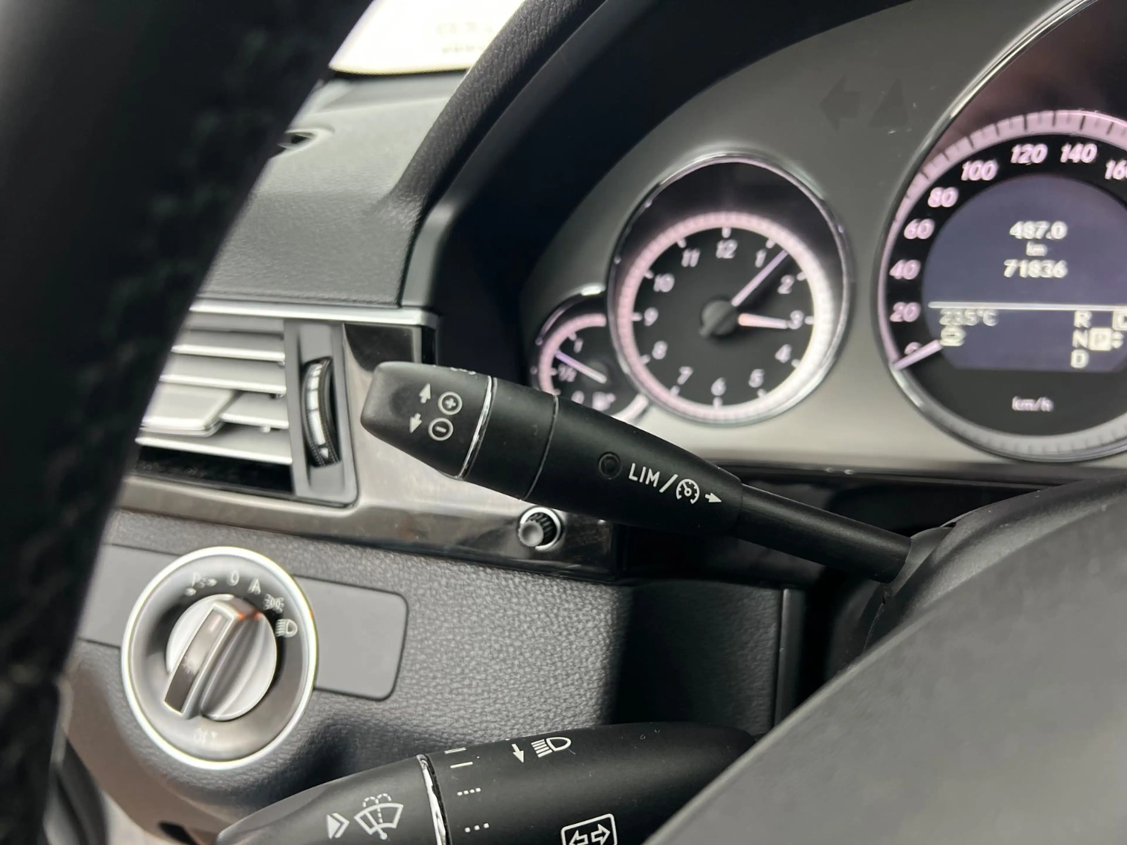Mercedes-Benz E 350 CGI / RENTNER/  71.tKM / 292PS / V6 / ILS — photo 18