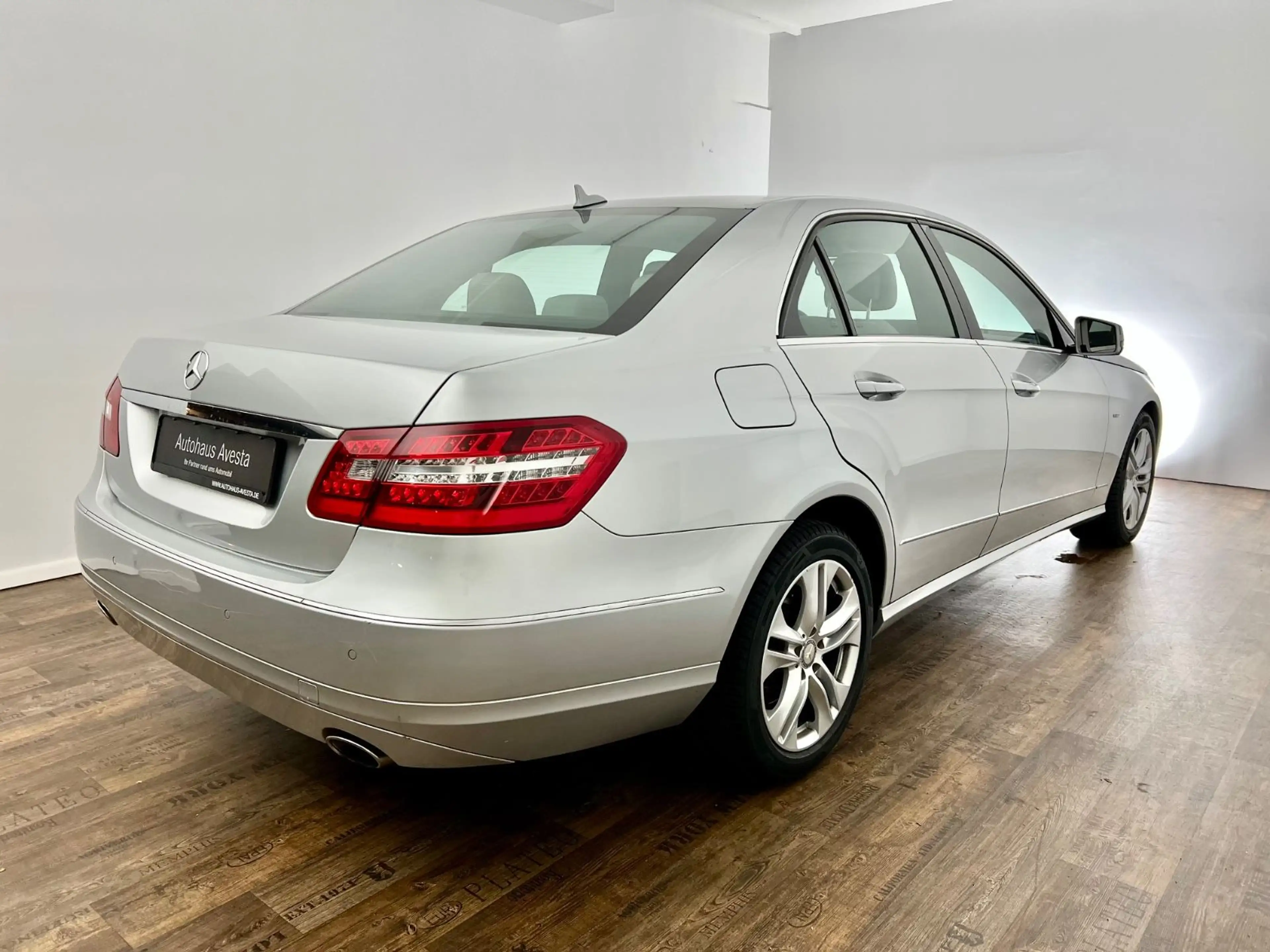 Mercedes-Benz E 350 CGI / RENTNER/  71.tKM / 292PS / V6 / ILS — photo 7