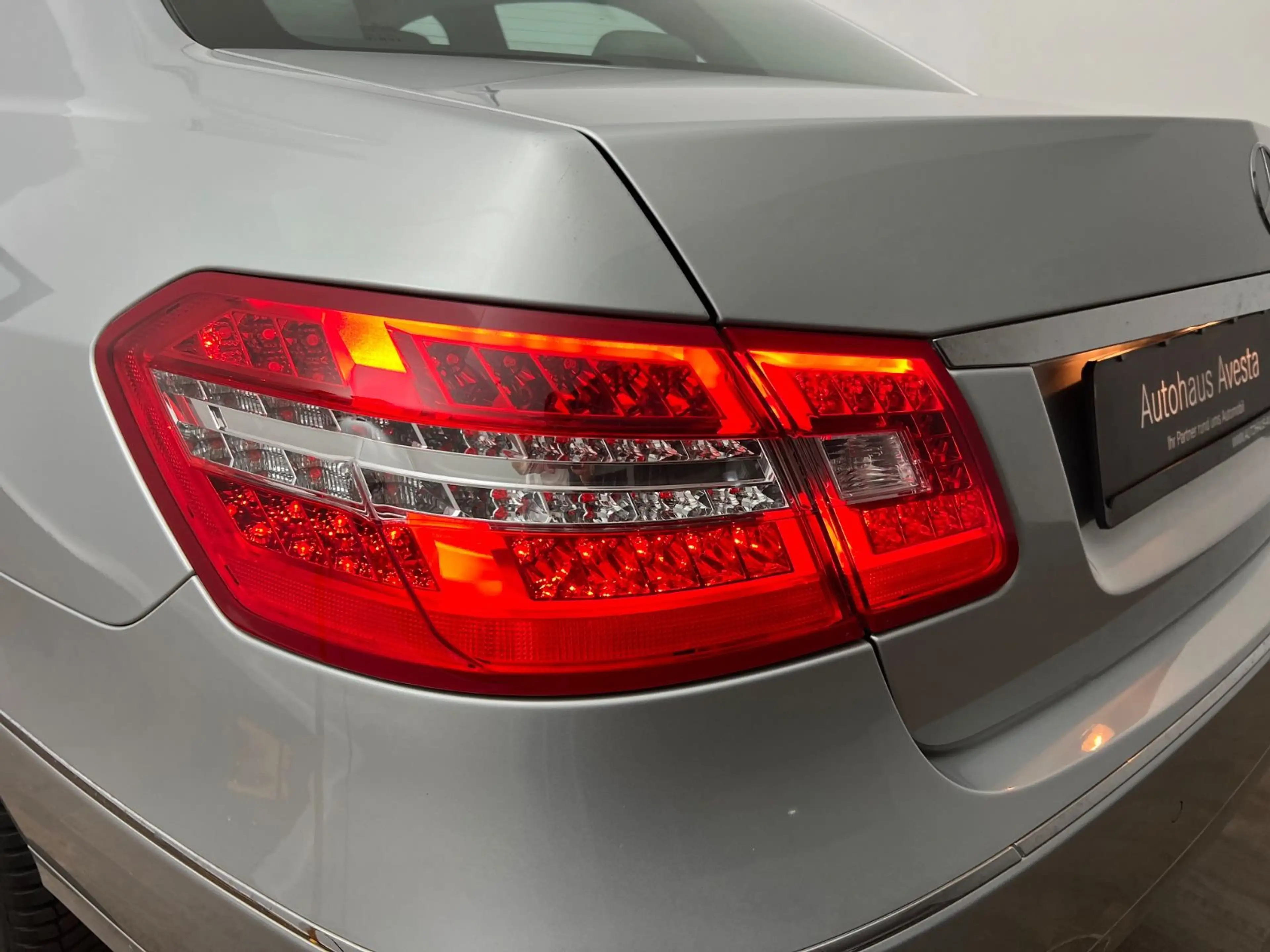 Mercedes-Benz E 350 CGI / RENTNER/  71.tKM / 292PS / V6 / ILS — photo 33