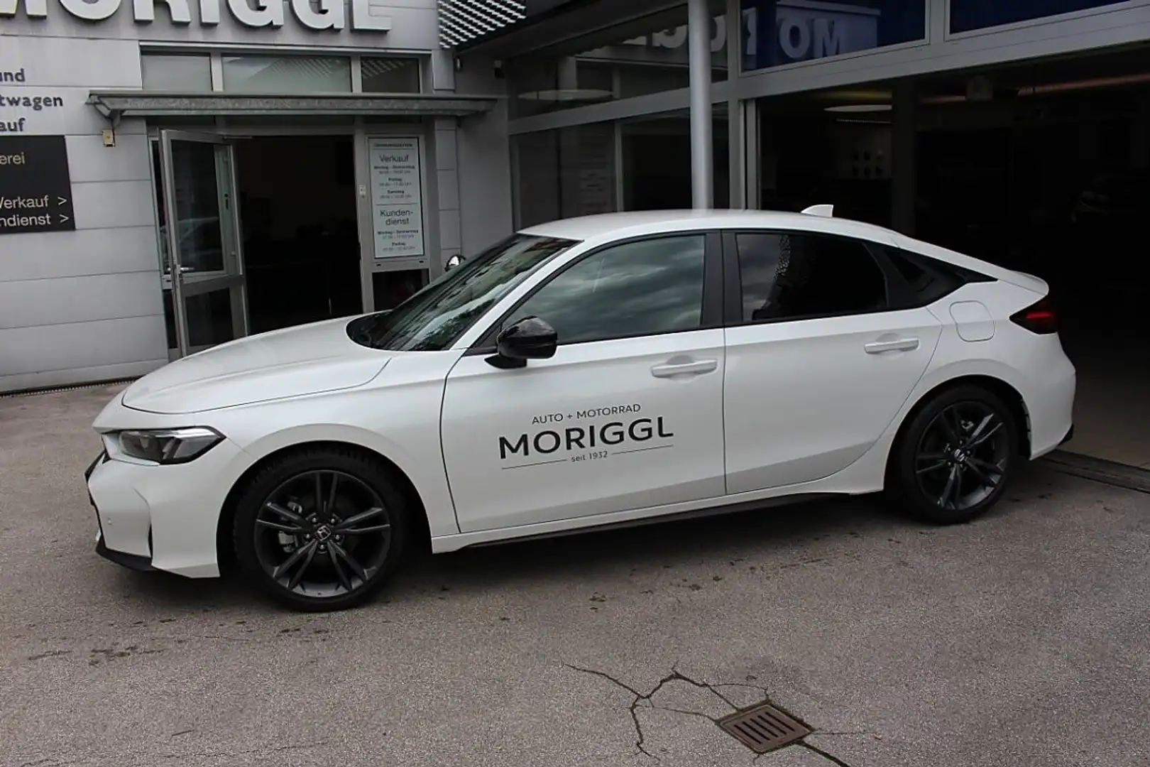 Honda Civic 2.0 i-MMD Hybrid Sport e-CVT Aut. Weiß - 1
