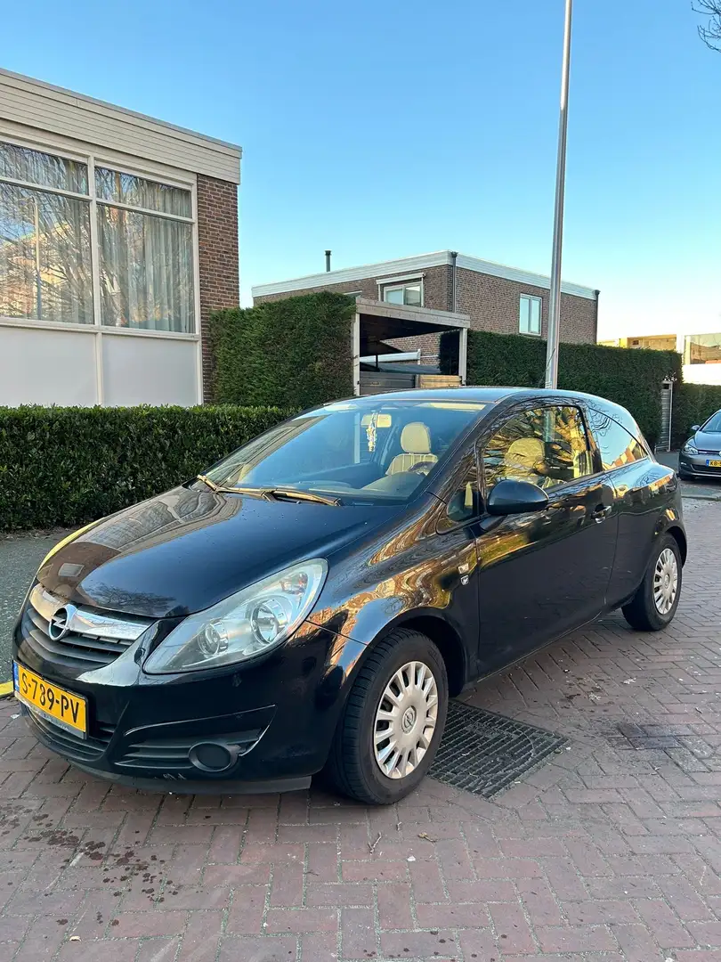 Opel Corsa 1.2-16V Selection crna - 1