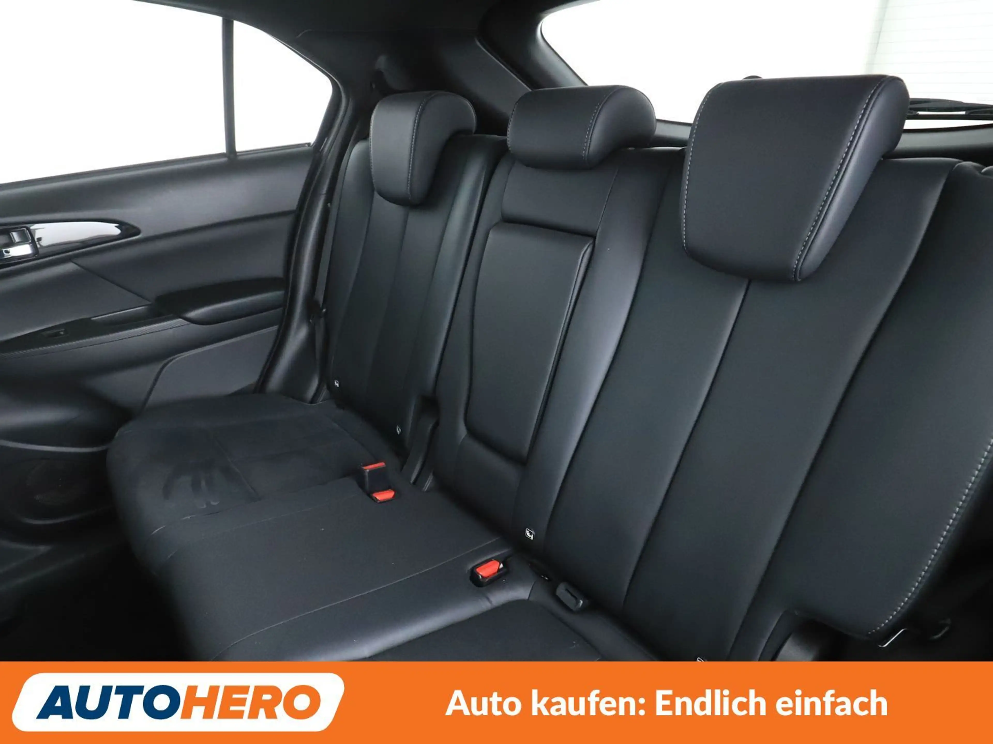 Mitsubishi Eclipse Cross 2.4 Plug-in Hybrid Top 4WD Aut.*NAVI*HUD*ACC*CAM* — photo 14