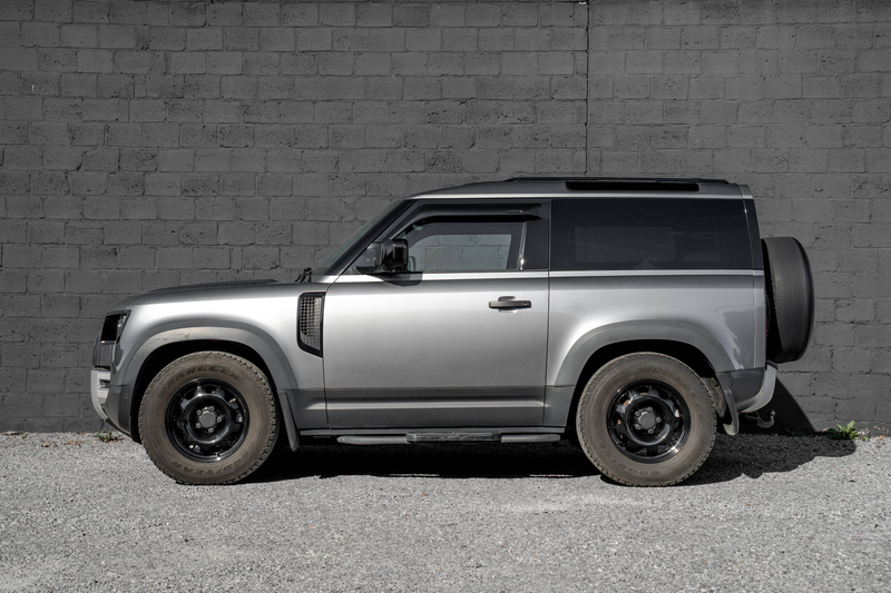 Land Rover Defender 3.0D LICHTE VRACHT NAVI/TREKHAAK/360 — photo 2